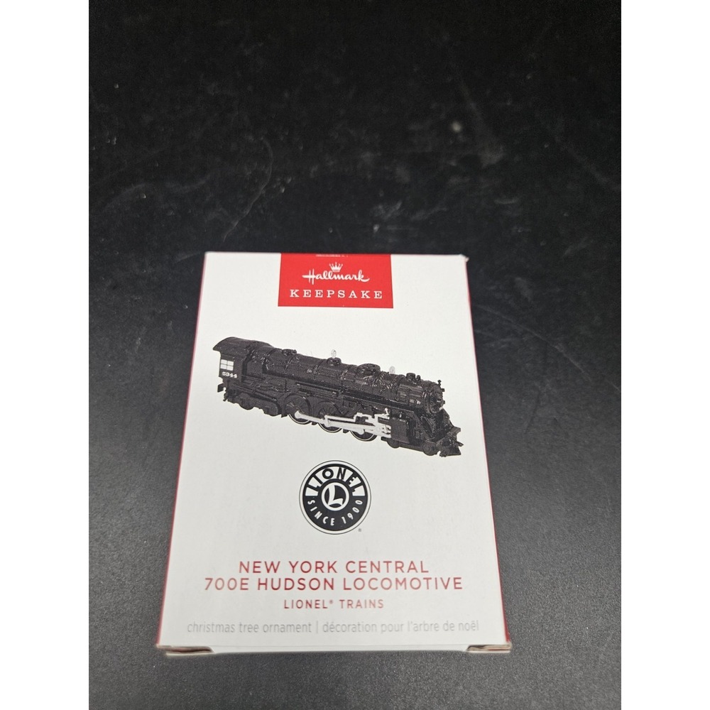 HALLMARK 2025 LIONEL TRAINS  NEW YORK CENTRAL 700E HUDSON LOCOMOTIVE ORNAMENT